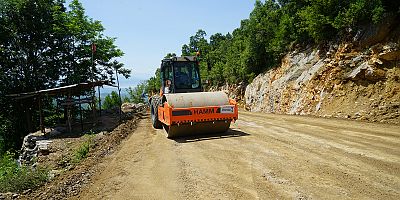 ANDIRIN’DA 10 MAHALLENİN DAHA ULAŞIM KONFORU BÜYÜKŞEHİR’LE ARTIYOR