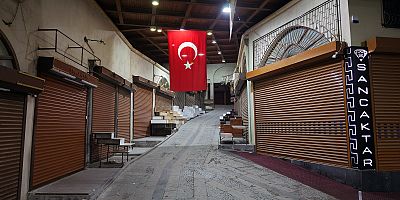 ASIRLIK ÇARŞIDA MODERN DOKUNUŞ AYDINLATMALAR BAŞTAN AŞAĞI YENİLENİYOR