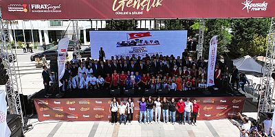 ATATÜRK’Ü ANMA, GENÇLİK VE SPOR BAYRAMI BÜYÜK BİR COŞKUYLA KUTLANDI