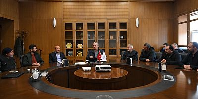 AYAKKABICI ESNAFI GEÇİCİ İŞ YERLERİNE KAVUŞTU