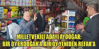 14 Mayıs seçimleri öncesi seçim çalışması kapsamında esnaf ziyaretleri yapan Yeniden Refah Partisi Kahramanmaraş  Milletvekili Adayı Muhammed Aydoğar