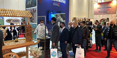 BAKAN ERSOY KAHRAMANMARAŞ STANDINI ZİYARET ETTİ