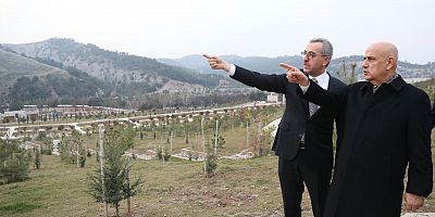 BAKAN KİRİŞÇİ, KILAVUZLU MİLLET BAHÇESİ’NDE