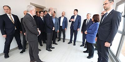 BAKAN KURUM İLE ŞEHRİN İNŞA SÜRECİ DEĞERLENDİRİLDİ