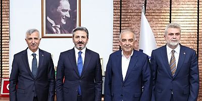 BAKAN YARDIMCISI AHMET AYDIN DAN BAŞKAN MUSTAFA NARLI YA ZİYARET 