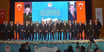 BAKAN YUMAKLI KAHRAMANMARAŞ’TA AÇIKLADI: DEPREM BÖLGESİNE TARIMDA 11 MİLYAR TL’LİK DEV DESTEK