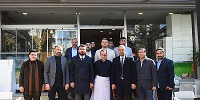 BAŞKAN ADAYI TOPTAŞ, ŞEHİT ABDULLAH ÇAVUŞ’TA VATANDAŞLARLA BULUŞTU