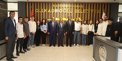 BAŞKAN AKPINAR’DAN BAŞARILI ÖĞRENCİLERE ÖDÜL