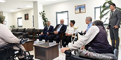 BAŞKAN AKPINAR: ENGELLİLERE HİZMETİ BİR İBADET OLARAK GÖRÜYORUZ