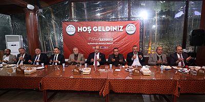 BAŞKAN AKPINAR, MUHTARLARLA İFTARDA BİR ARAYA GELDİ