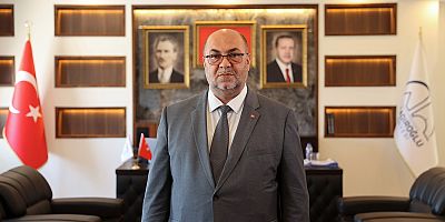 BAŞKAN AKPINAR, SÜTÇÜ İMAM’IN DÜŞMAN İŞGALİNE KARŞI SIKTIĞI İLK KURŞUNUN YIL DÖNÜMÜ DOLAYISIYLA BİR MESAJ YAYINLADI