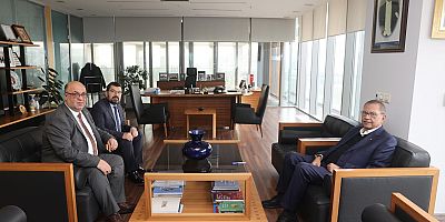 BAŞKAN AKPINAR VE BAŞKAN YARDIMCISI YILDIZ’DAN KİPAŞ HOLDİNG BAŞKANI HANEFİ ÖKSÜZ’E ZİYARET
