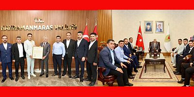 BAŞKAN ÇİÇEK’TEN VALİ MÜKERREM ÜNLÜER’E ZİYARET: ESNAFIN SORUN VE TALEPLERİ MASAYA YATIRILDI