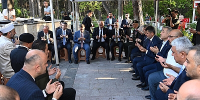 BAŞKAN GÖRGEL’DEN BAYRAMDA MEZARLIK ZİYARETİ