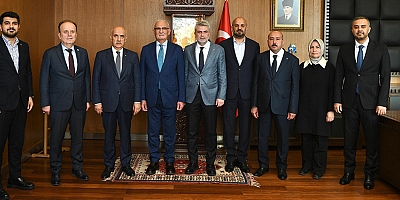 BAŞKAN GÖRGEL, GENEL BAŞKAN YARDIMCISI YILMAZ’I MİSAFİR ETTİ