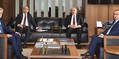 BAŞKAN GÖRGEL, KARAYOLLARI GENEL MÜDÜRÜ GÜLŞEN’LE ULAŞIM YATIRIMLARINI DEĞERLENDİRDİ