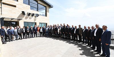 BAŞKAN GÖRGEL, MUHTARLARLA İSTİŞARELERİ SÜRDÜRÜYOR