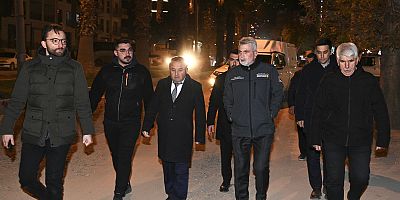 BAŞKAN GÖRGEL, ŞEHİR MERKEZİNDEKİ ALT VE ÜSTYAPI ÇALIŞMALARINI YERİNDE İNCELEDİ