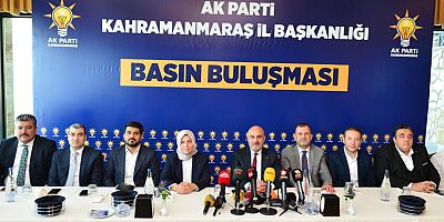 BAŞKAN GÜL, AK PARTİ’NİN YENİ KADROSUNU TANITTI