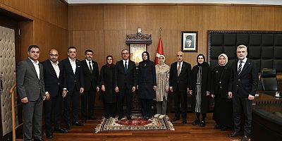 BAŞKAN GÜNGÖR, AK PARTİ GENEL BAŞKAN YARDIMCISI KAYA’YI AĞIRLADI