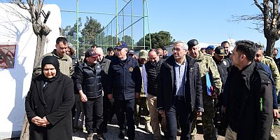 BAŞKAN GÜNGÖR, BAKAN AKAR İLE BİRLİKTE DEPREMZEDELERİ ZİYARET ETTİ