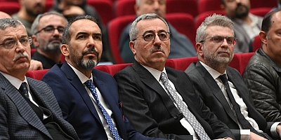 BAŞKAN GÜNGÖR, BAKAN KİRİŞCİ İLE BİRLİKTE KSÜ’DE DÜZENLENEN PROGRAMA KATILDI