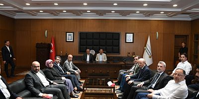 BAŞKAN GÜNGÖR, BAKAN ÖZHASEKİ’Yİ MİSAFİR ETTİ