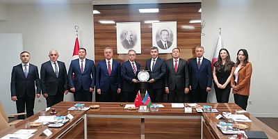 BAŞKAN GÜNGÖR, BAŞKENTTE AZERBAYCAN HEYETİYLE BİR ARAYA GELDİ