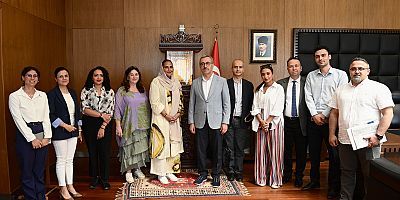 BAŞKAN GÜNGÖR, BİRLEŞMİŞ MİLLETLER İYİ NİYET ELÇİSİ’Nİ AĞIRLADI