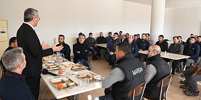 BAŞKAN GÜNGÖR, DORU MOBİLYA ÇALIŞANLARIYLA BİR ARAYA GELDİ