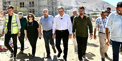 BAŞKAN GÜNGÖR, “ELBİSTAN’DA 500 MİLYON TL’NİN ÜZERİNDE DEVAM EDEN YATIRIMIMIZ VAR”