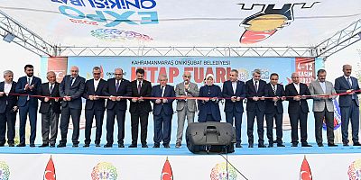 BAŞKAN GÜNGÖR, EXPO 2023 KİTAP FUARI’NIN AÇILIŞINA KATILDI