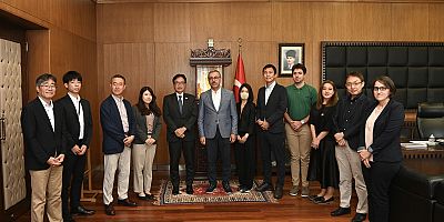 BAŞKAN GÜNGÖR, JAPON HEYETİYLE ORTAK PROJELERİ İSTİŞARE ETTİ