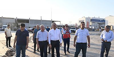 BAŞKAN GÜNGÖR, “KÂĞIT FABRİKASINDAKİ YANGIN KONTROL ALTINA ALINDI”