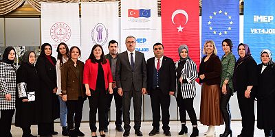 BAŞKAN GÜNGÖR, KADIN GİRİŞİMCİLERİMİZLE GURUR DUYUYORUZ