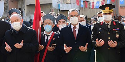 BAŞKAN GÜNGÖR: “MARAŞ, MİLLİ MÜCADELENİN FİTİLİNİ ATEŞLEMİŞTİR”