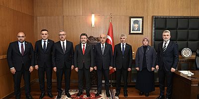 BAŞKAN GÜNGÖR, TARIM VE ORMAN BAKANI YUMAKLI’YI AĞIRLADI