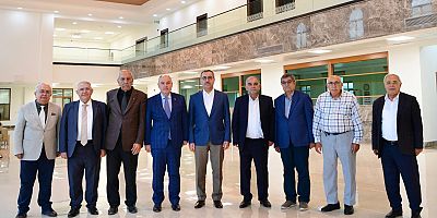 BAŞKAN GÜNGÖR’ÜN  KAHRAMANMARAŞ TİCARET BORSASI’NI ZİYARET ETTİ