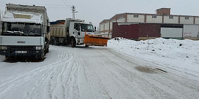 BAŞKAN GÜRBÜZ, “20 ARAÇ 250 PERSONEL İLE SAHADAYIZ”