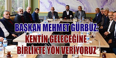 Elbistan’da görev yapan Sivil Toplum Kuruluşu (STK) temsilcileriyle bir araya gelen Belediye Başkanı Mehmet Gürbüz