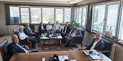 BAŞKAN HANİFİ TOPTAŞ'TAN KMESOB BAŞKANI AHMET KUYBU'YA HAYIRLI OLSUN ZİYARETİ