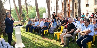 Kahramanmaraş Büyükşehir Belediyesi tarafından Kültür Yayınları’na kazandırılan Hamle Dergisi Tıpkıbasımı’nın tanıtım toplantısı gerçekleştirildi.