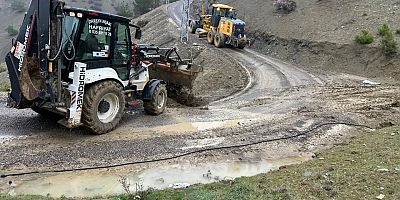 BAŞKAN MEHMET AKPINAR ÖNCÜLÜĞÜNDE DULKADİROĞLU’NDA ULAŞIM SEFERBERLİĞİ