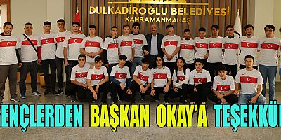 BAŞKAN OKAY, GENÇLERE MİLLİ MAÇ HEYECANI YAŞATTI
