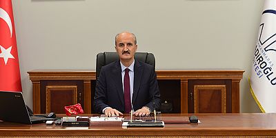BAŞKAN OKAY, “SARIKAMIŞ ŞEHİTLERİNİ RAHMET VE MİNNETLE ANIYORUM” DEDİ.