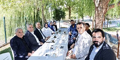 BAŞKAN TOPTAŞ, 11 MAHALLE MUHTARIYLA BİR ARAYA GELDİ