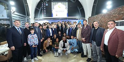 BAŞKAN TOPTAŞ, 63 ÜLKEDEN GELEN YEDİKITA’LI ÖĞRENCİLERLE İFTAR SOFRASINDA BULUŞTU