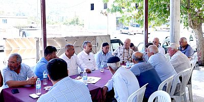 BAŞKAN TOPTAŞ, DÖNÜKLÜ’DE VATANDAŞLARIN TALEPLERİNİ DİNLEDİ