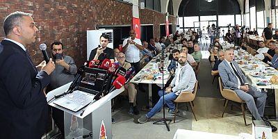 BAŞKAN TOPTAŞ: “HER MAHALLEDE, HER SOKAKTA GELECEĞİN TEMELİNİ ATIYORUZ”