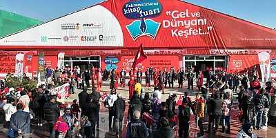 Kahramanmaraş’ın Milli Mücadelesinin simgelerinden Bayrak Olayı’nın 105. yıl dönümü dolayısıyla Büyükşehir Belediyesi tarafından KAFUM’da etkinlik gerçekleştirildi.